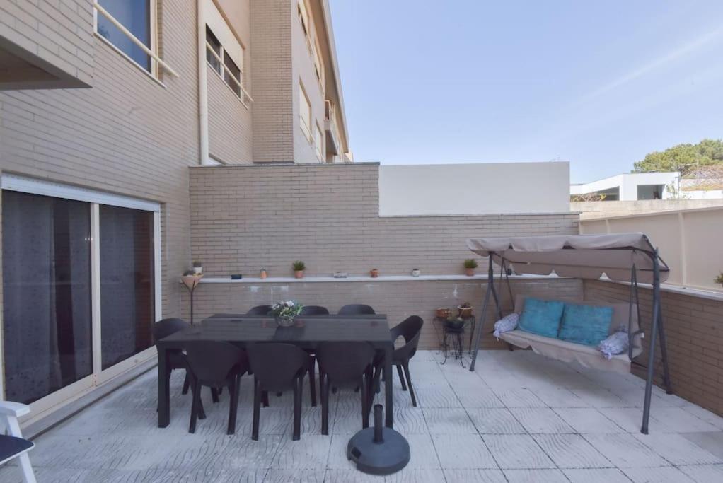 Rocha'S Apartment Remodelado! Na Praia Com Terraco ヴィラ・ノヴァ・デ・ガイア エクステリア 写真